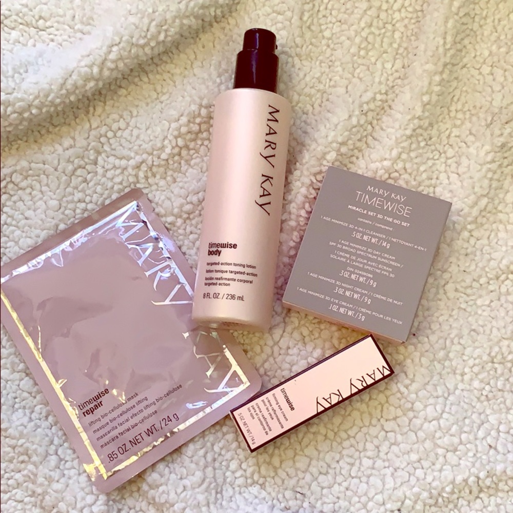 Mary Kay- variety pack (NEVER USED OR UNOPEN)